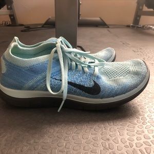 Nike Free Flyknit 4.0- SOLD